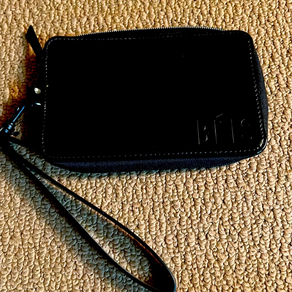 BEIS Passport Wallet